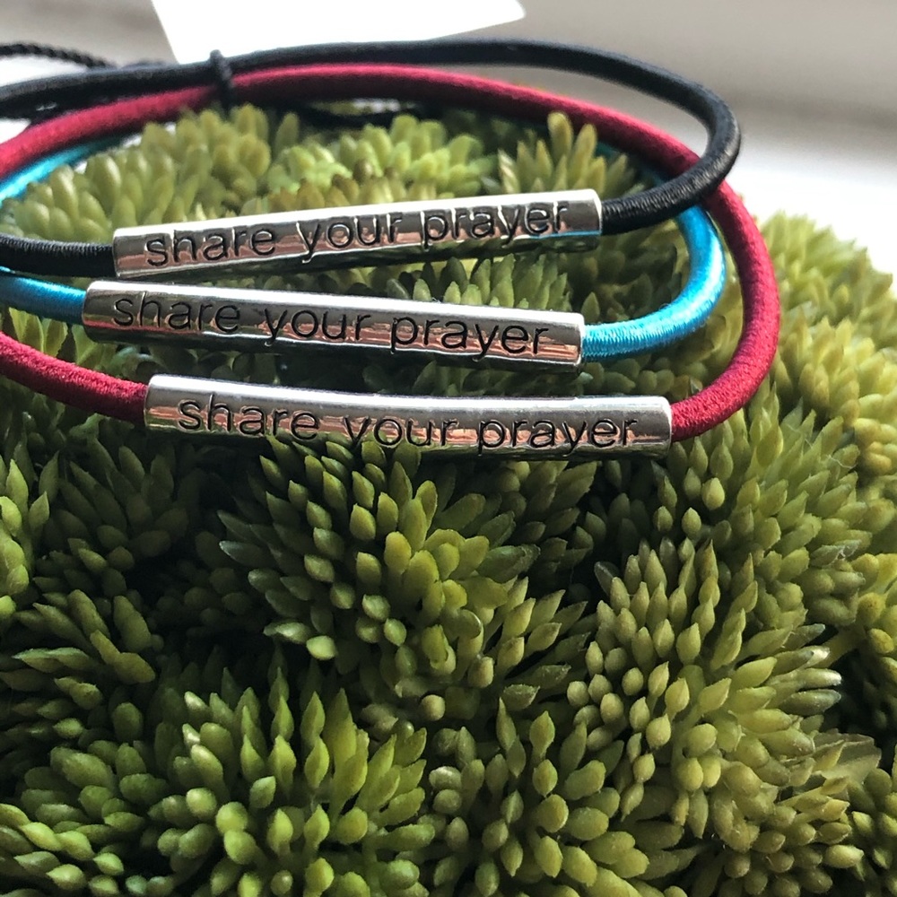 3/$10 Share Your Prayer 3 Pack Bracelets NWT